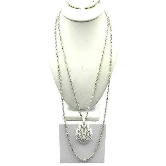 Crown Trifari Enamel Chain Necklace, Double Strand Vintage with White Mod - Picture 1 of 6